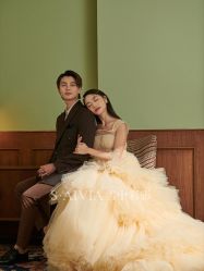 -雪中彩影婚纱摄影·微光艺术中心