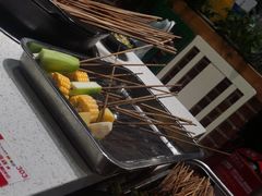 -钢管厂五区小郡肝串串香(蜀都万达店)