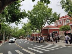 -青岛大学路小学