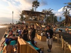-FINNS Beach Club