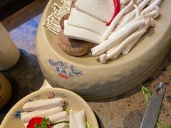 -小龙坎火锅(湖滨银泰in77店)
