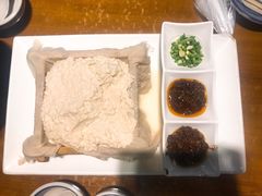 一块豆腐-95号酱骨·一块豆腐(展春园西路店)