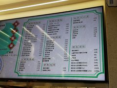 -弄堂咪道-饭香·面香·馄饨香(汇锦广场店)