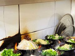 -曹宝林砂锅麻辣烫(星光路店)