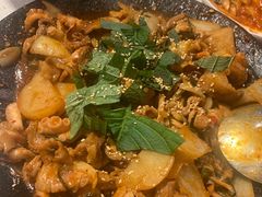 铁板八爪鱼五花肉-名家韩国料理·烤肉(瑶海店)