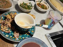 -尚尚仙·酸汤猪手·猪肚鸡火锅(华联万柳购物中心店)