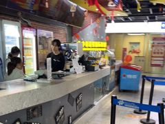 -中影荟星激光影城(西丽店)