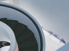 -瑰丽酒店·海吧·天际下午茶·现场DJ·天台酒吧