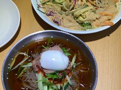 -关东小磨东北菜(上海长风大悦城店)