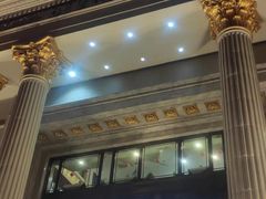 -碧中海汤泉汗蒸酒店