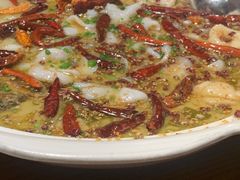 -江渔儿酸菜鱼专门店(明珠广场店)