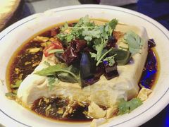 -鱼窝棚柴火铁锅炖(富山屯店)