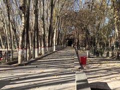 -艾提尕尔清真寺