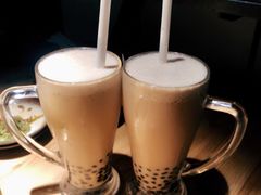 大红袍珍珠奶茶-湊湊火锅·茶憩(杭州湖滨银泰in77店)