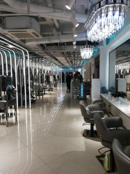 -BULB STUDIO 巴柏明星发型工作室