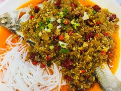 -堂瓦里·33年传统赣菜(第一街区店)