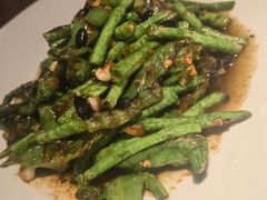 -吃饭皇帝大(长宁龙之梦店)