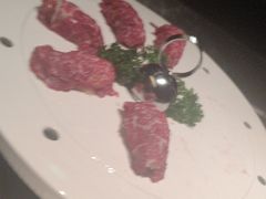-左庭右院鲜牛肉火锅黑金店(陆家嘴中心店)