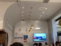 大堂-博姆炸鸡精品餐厅(常发广场店)