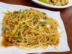 酸辣土豆丝-东北风味思缘食府(对湖路店)