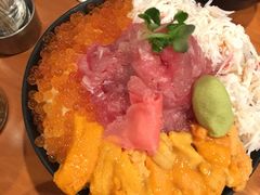 三色海胆饭-魔丼屋(日月光店)