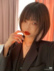 -时尚殿堂明星门店