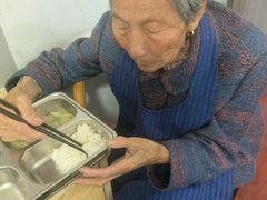 -上海市奉贤区奉城镇敬老院(洪天奉城分院)