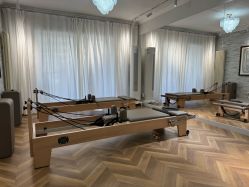 -橙沐普拉提瑜伽