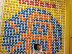 -m豆巧克力世界(上海世茂广场店)