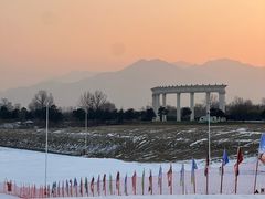 -华彬猛犸滑雪场