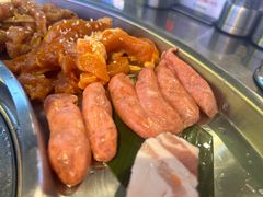 小香肠-哈哈碳都·牛肋条无限自助烤肉(台江万达店)
