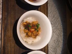 -穹六人间 people 6(岳阳路店)