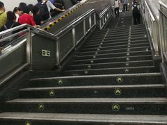 -白石桥南(地铁站)