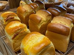 -沁屋面包店(人民东路店)