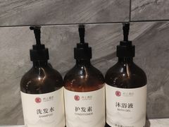 -府上酒店(广州火车站越秀公园地铁站店)