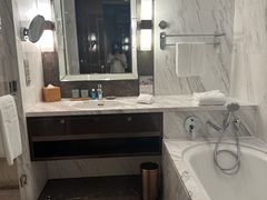 -杭州城中香格里拉大酒店