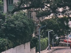 -彳亍咖啡·这里(水湾路店)