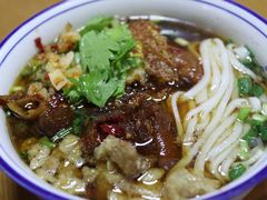 -矮子粉店1985·长沙米粉(湘春路店)