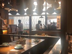 大堂-九锅一堂酸菜鱼(新南凯德直营店)