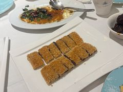 -梅龙镇酒家(南京西路总店)