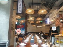 大堂-炉小二铜锅牛蛙•川湘菜(三里屯店)