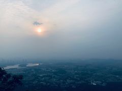 -紫金山山顶公园