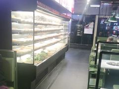 -佰人王串串香火锅(洋珠巷店)