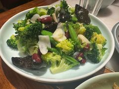 -小吊梨汤·北京菜·烤鸭(双井乐成中心店)