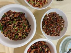 -笨罗卜浏阳菜馆(龙华鹏润达店)