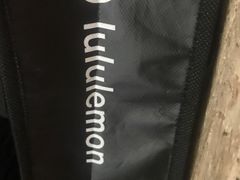 -lululemon(上海浦东IFC店)
