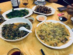 蚝仔煎-辉记潮汕海鲜砂锅粥(林和西店)
