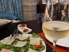 -卡佩罗意大利餐厅及酒吧Al Cappello Trattoria