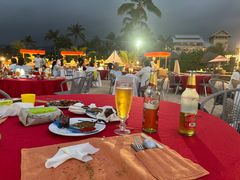-亚龙湾希尔顿自助餐厅·海鲜·烧烤·沙滩BBQ·现场乐队