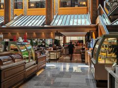 -舜耕山庄四时万和自助餐厅